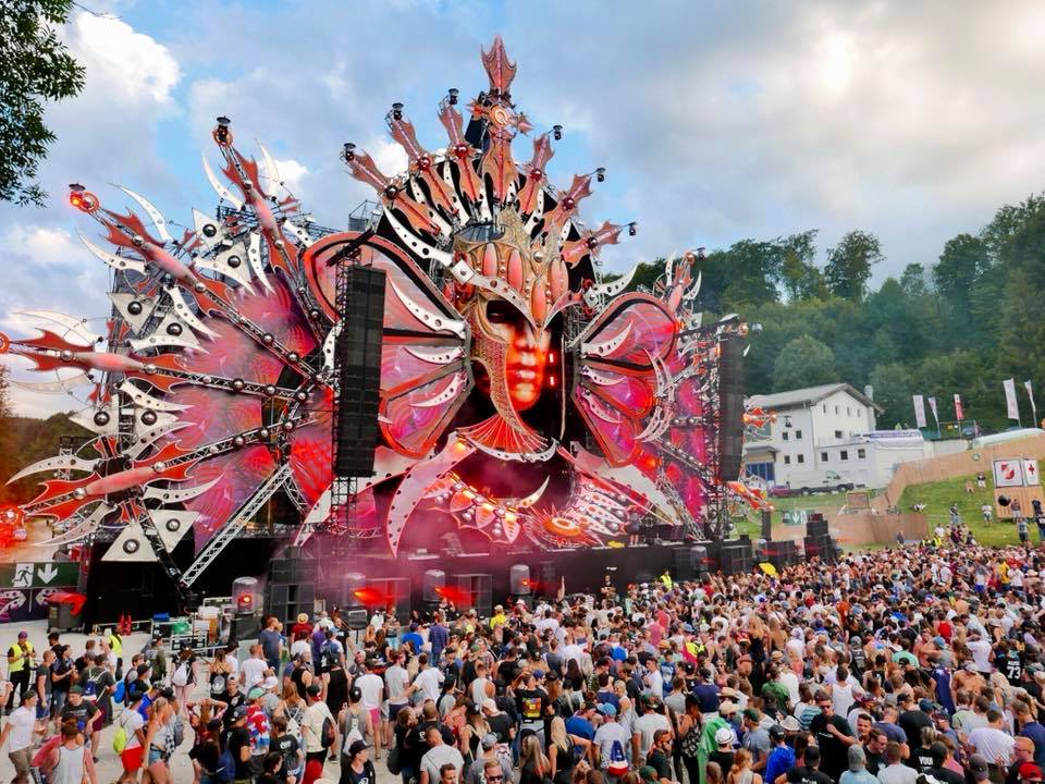 Austria: Electric Love Festival ’18 – Q-Dance Daytime – Travel2Unlimited